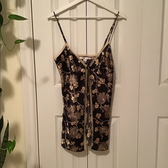 Victoria's Secret Tops - 🌸2 for 10🌸 Victoria secret satin top